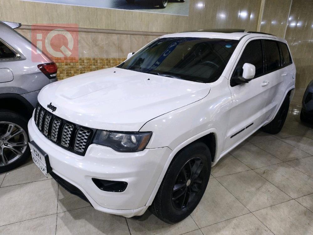 جيب جراند شيروكي